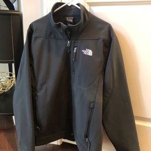 Men’s NorthFace soft Shell jacket